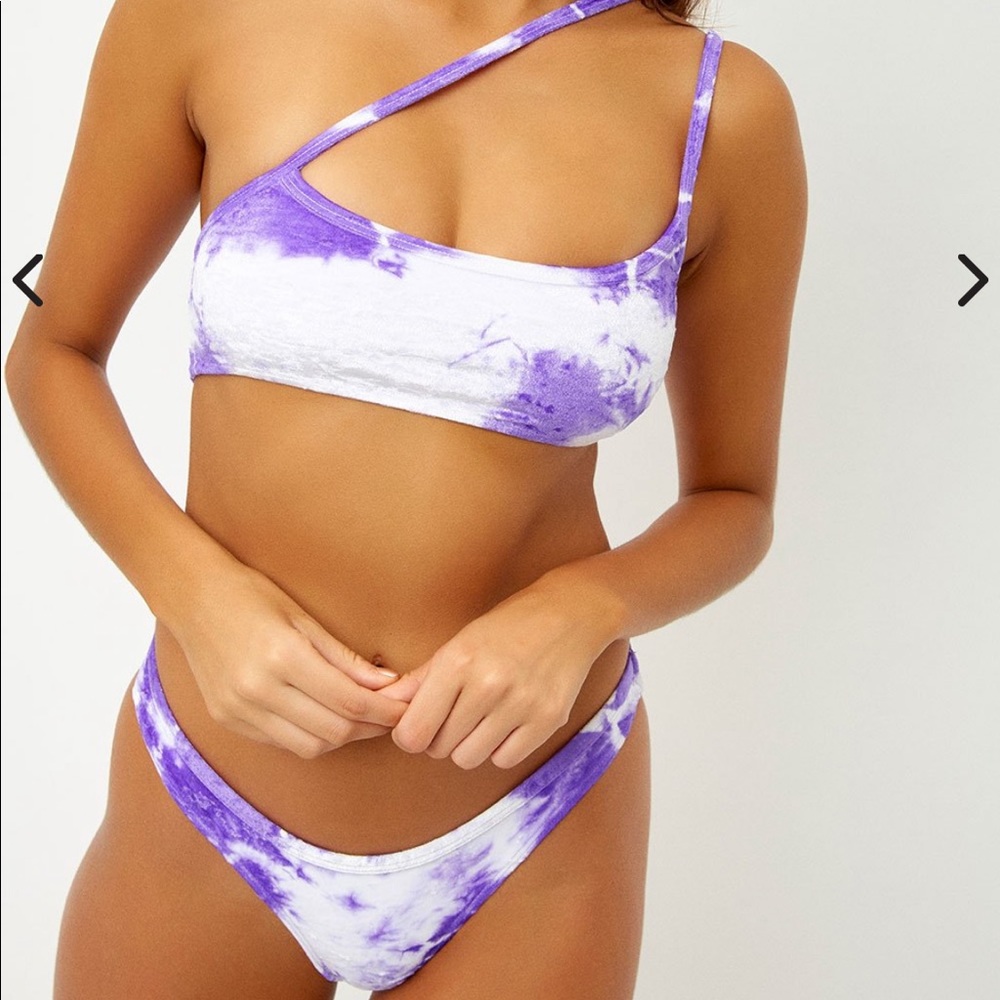 NWT Frankies Bikinis Oliver bikini
